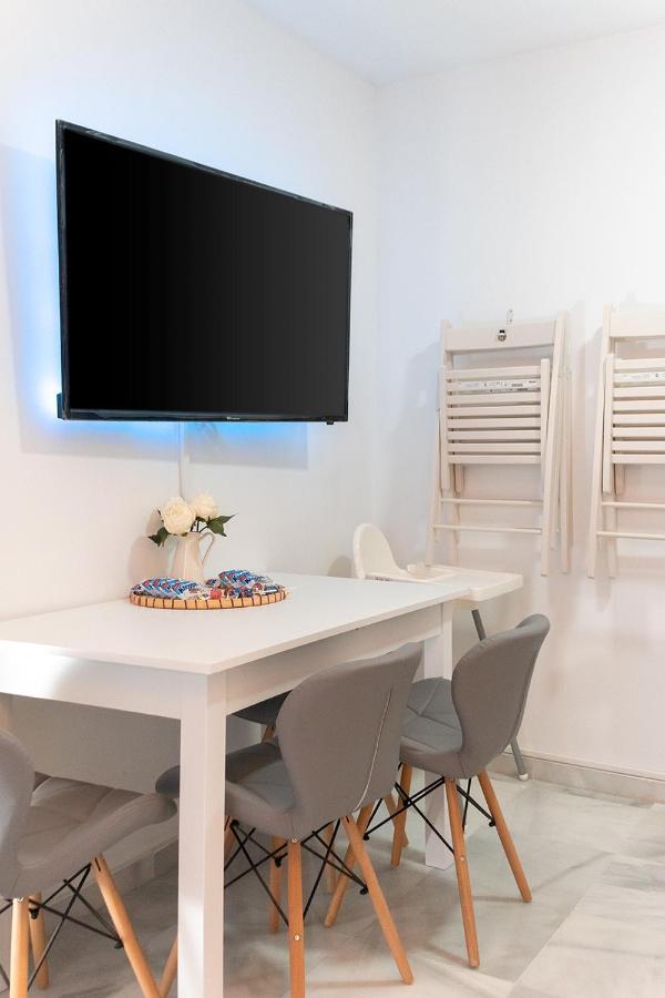 Downtown Apartment Севиля Екстериор снимка